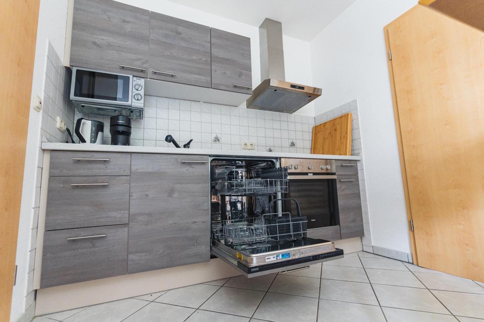 Appartment In Den Weinbergen Bei Mainz - Mit 2X Doppelzimmern, 1X Grosses Wohnzimmer, Bad & Kueche Stadecken-Elsheim Екстериор снимка